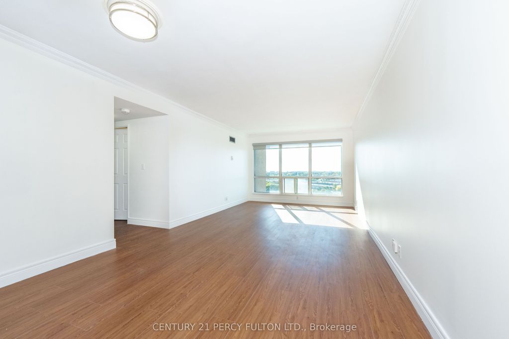 Photo of 8 Lee Centre Drive #1007, Toronto, ON M1H 3H8 (MLS # E12457684)