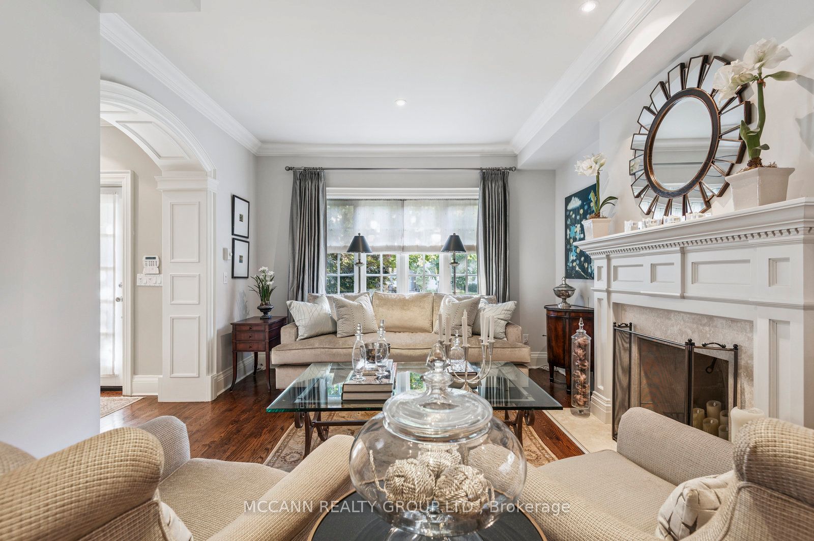 45 Lascelles Boulevard