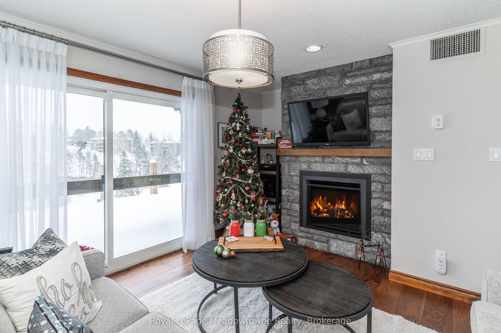 Photo of 34 Deerhurst Greens Road #301, Huntsville, ON P1H 1A9 (MLS # X12612096)