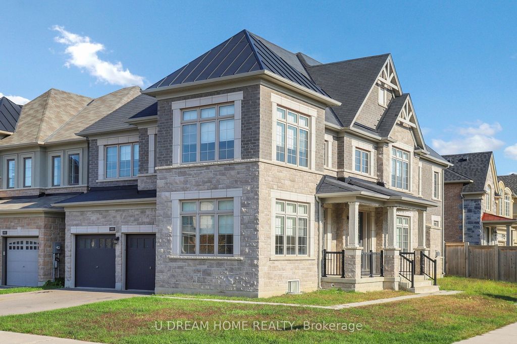 Photo of 103 Beckett Avenue, East Gwillimbury, ON L9N 0S6 (MLS # N12788954)