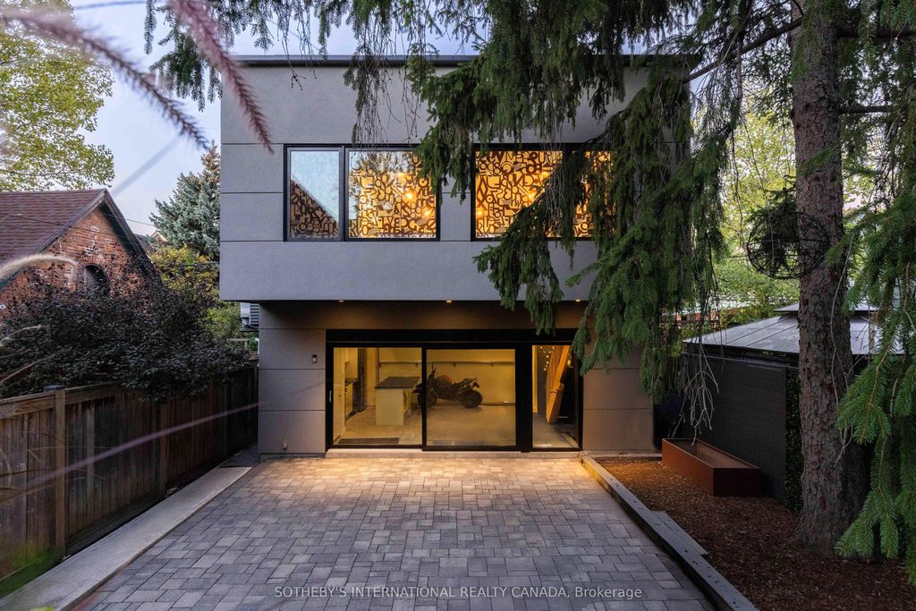 Photo of 40 Stanley Avenue, Hamilton, ON L8P 2L1 (MLS # X12463258)