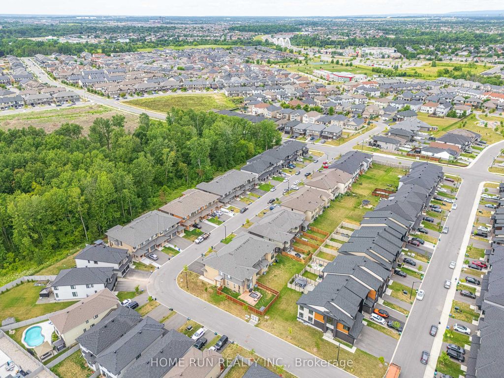 Photo of 1016 EIDER Street, Blossom Park - Airport and Area, ON K4M 1B2 (MLS # X12717928)