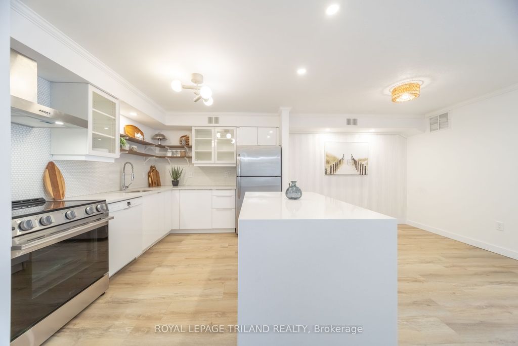 Photo of 8 Oak Street #7, Lambton Shores, ON N0M 1T0 (MLS # X12956574)