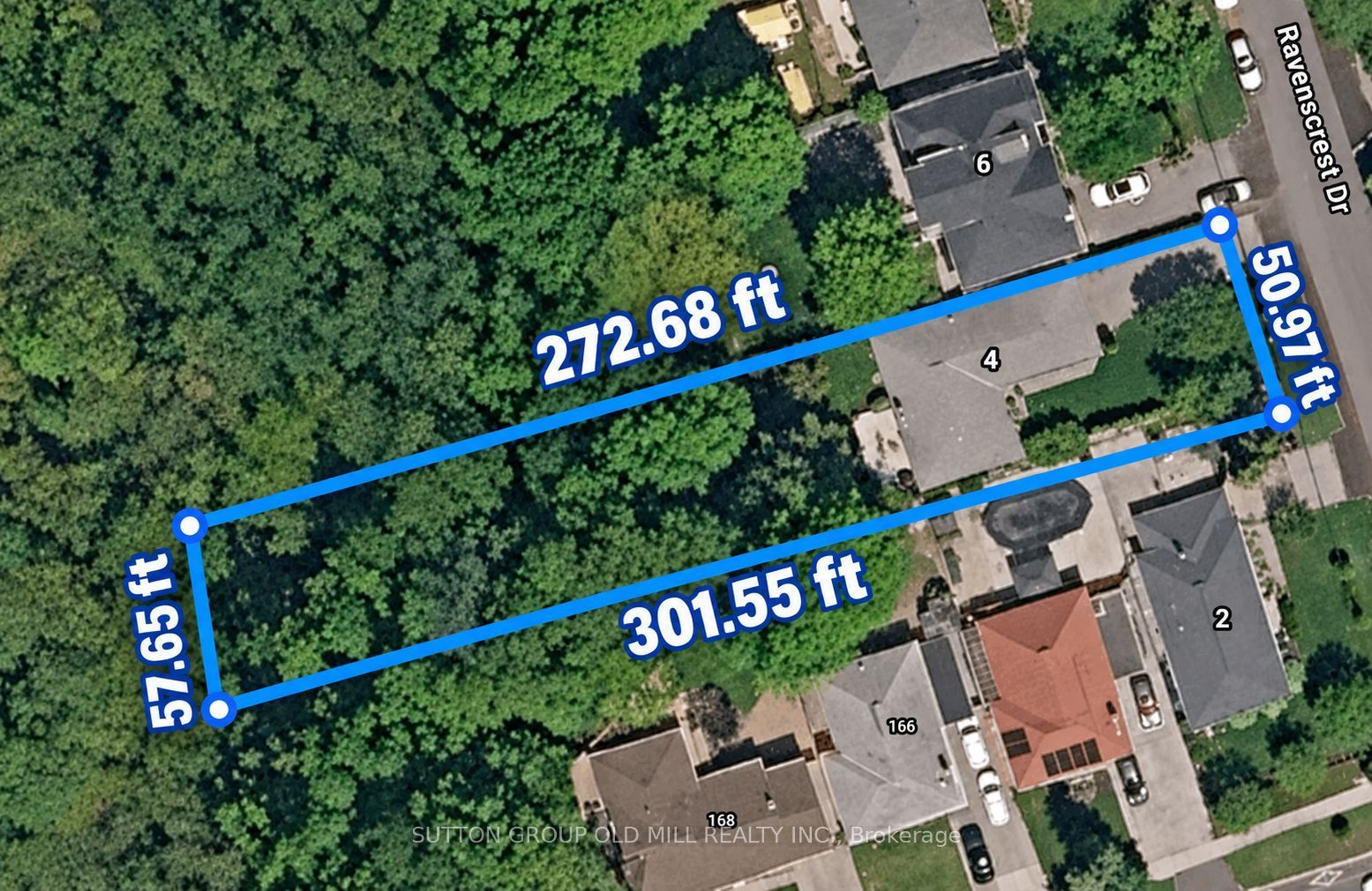 4 Ravenscrest Drive