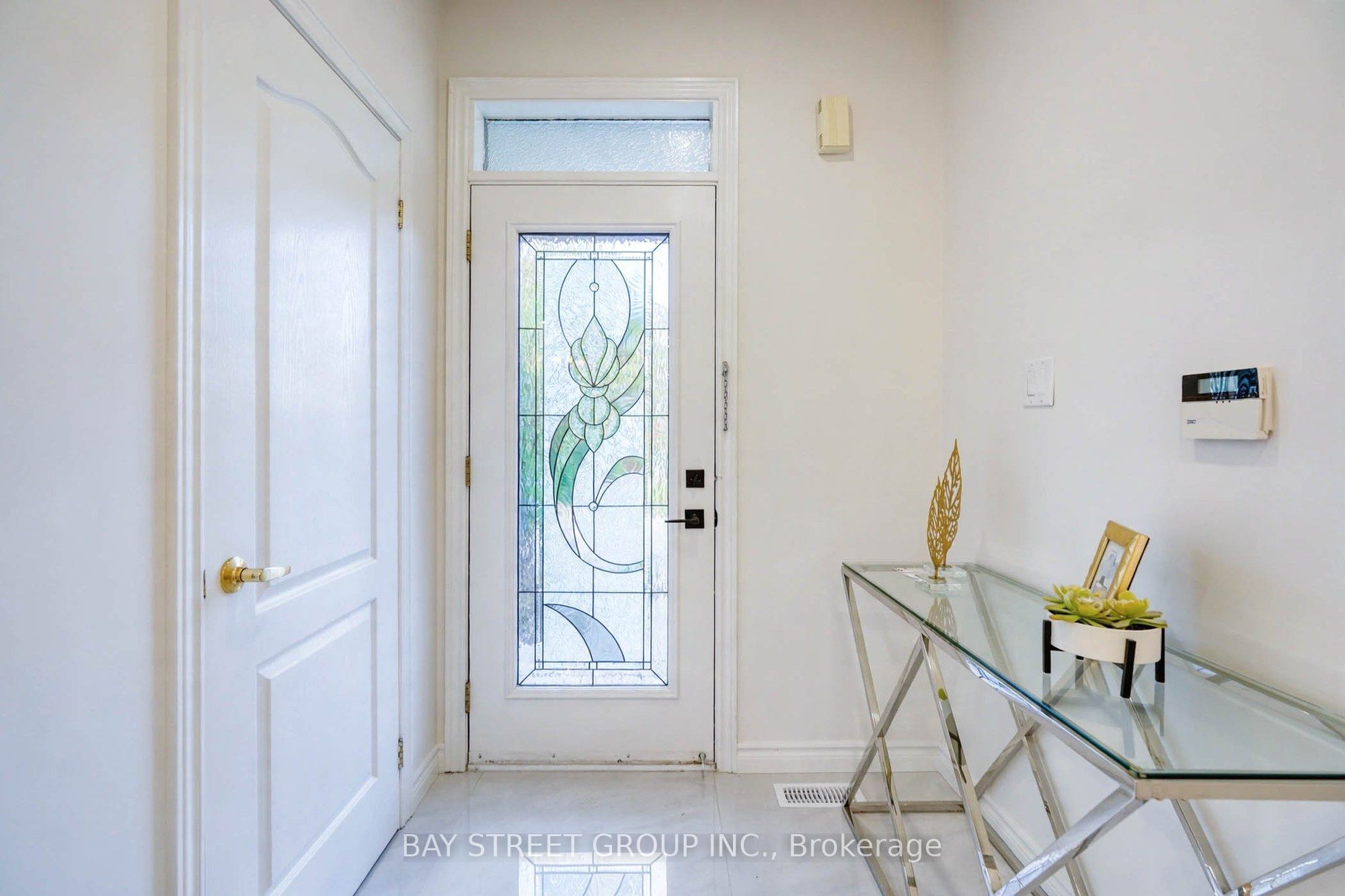 15 Fraserwood Road