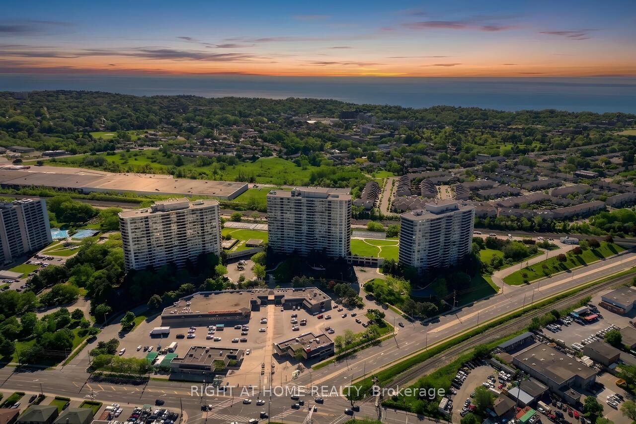 3 Greystone Walk Drive 2027