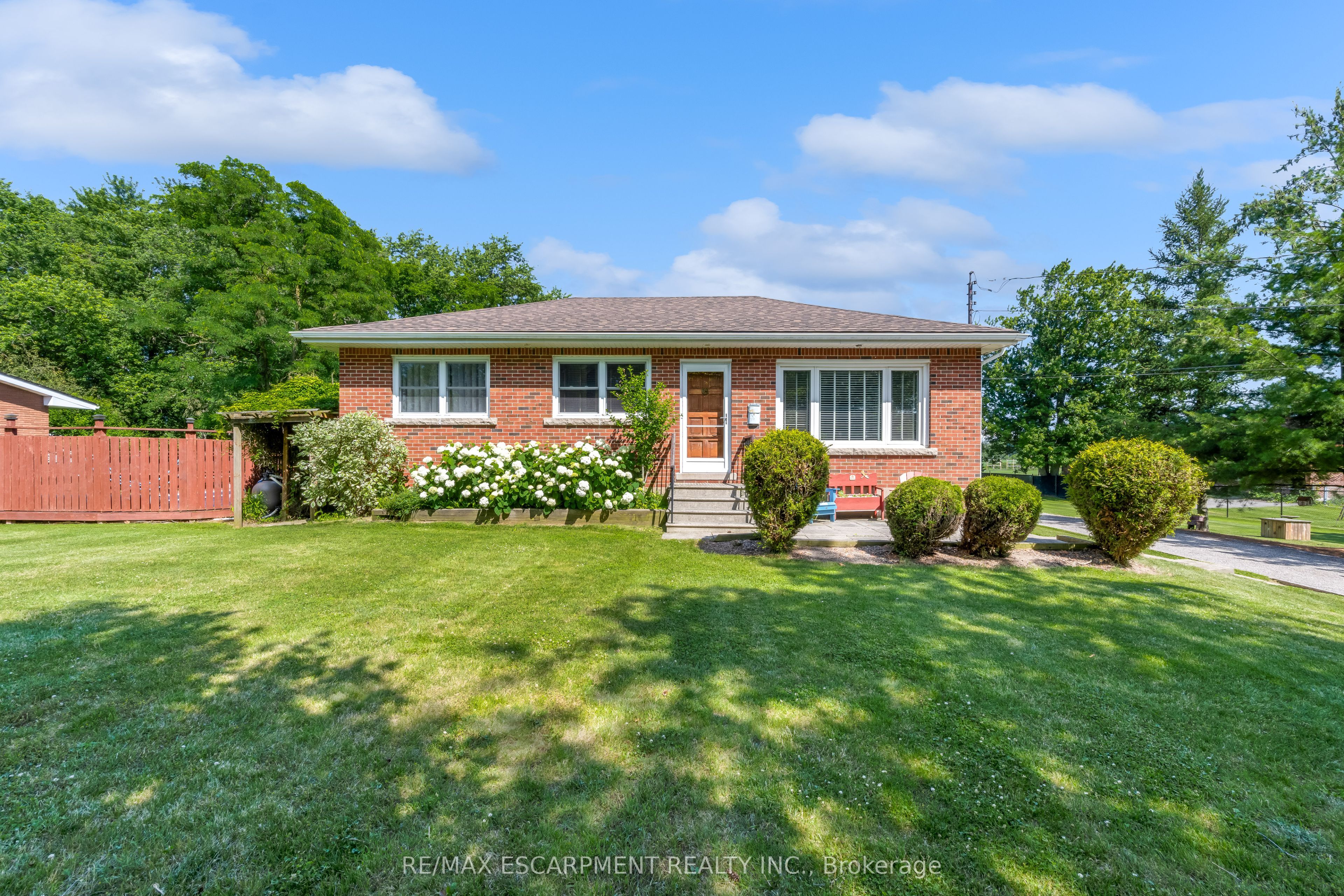 1065 Woodburn Road
