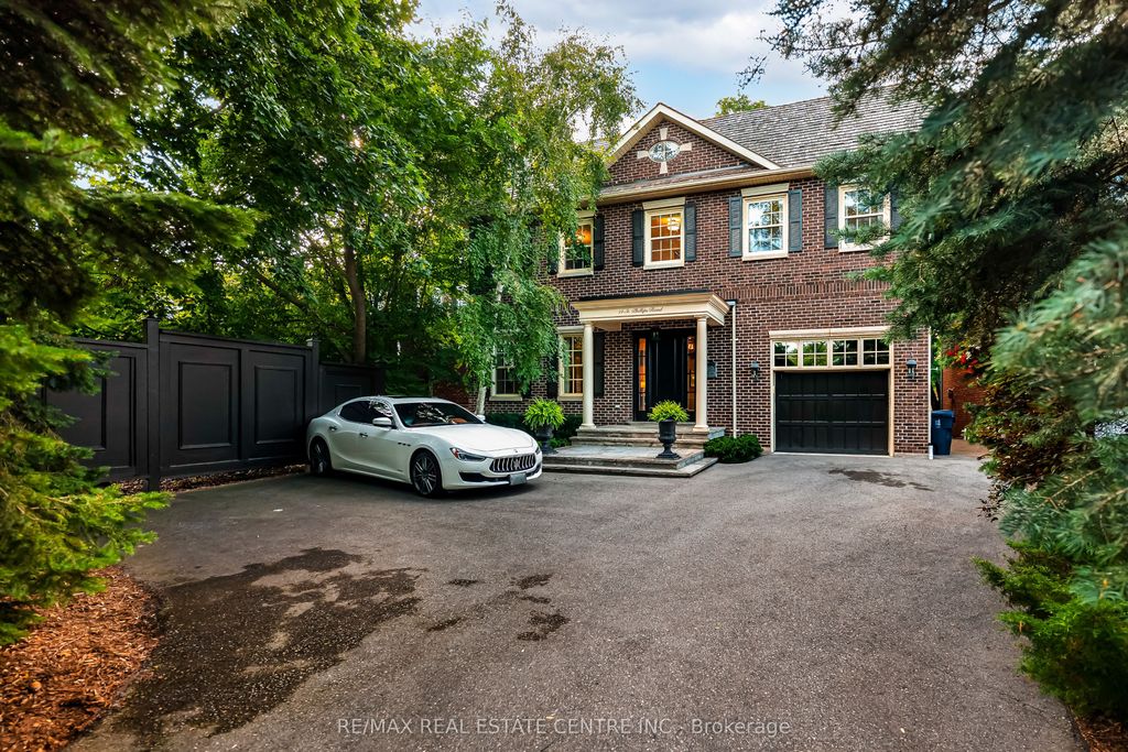 Photo of 14 St. Phillips Road, Toronto, ON M9P 2N6 (MLS # W12407129)