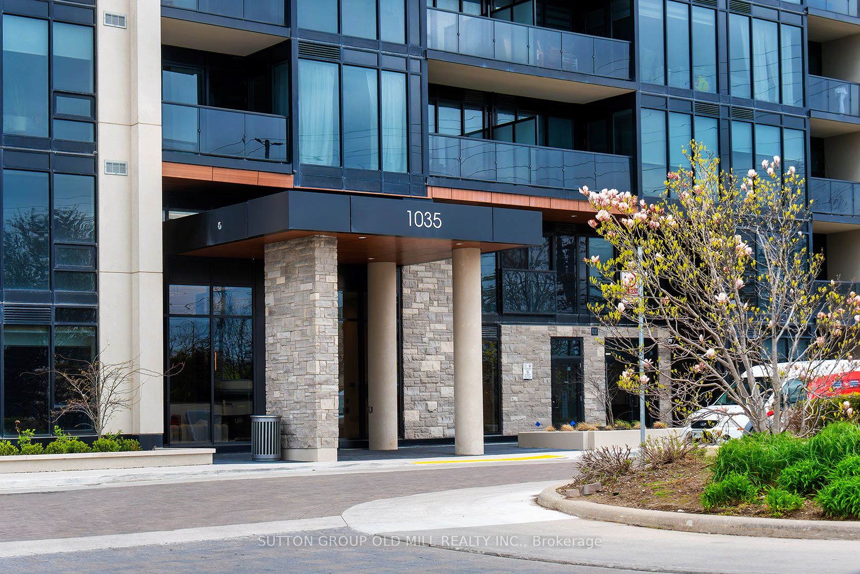 1035 Southdown Road 608