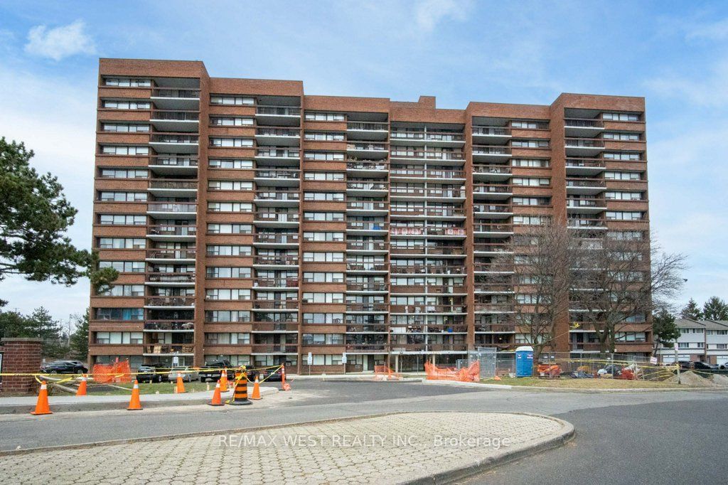 Photo of 3501 Glen Erin Drive #1001, Mississauga, ON L5L 2E9 (MLS # W12753964)