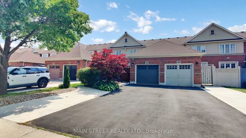 42 Bellchase Trail Brampton ON L6P 3K3