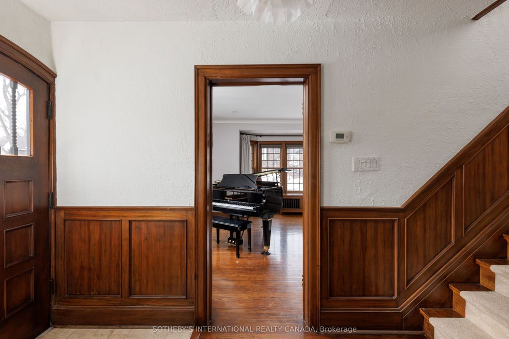 Photo of 79 Willingdon Boulevard, Toronto, ON M8X 2H8 (MLS # W12837816)