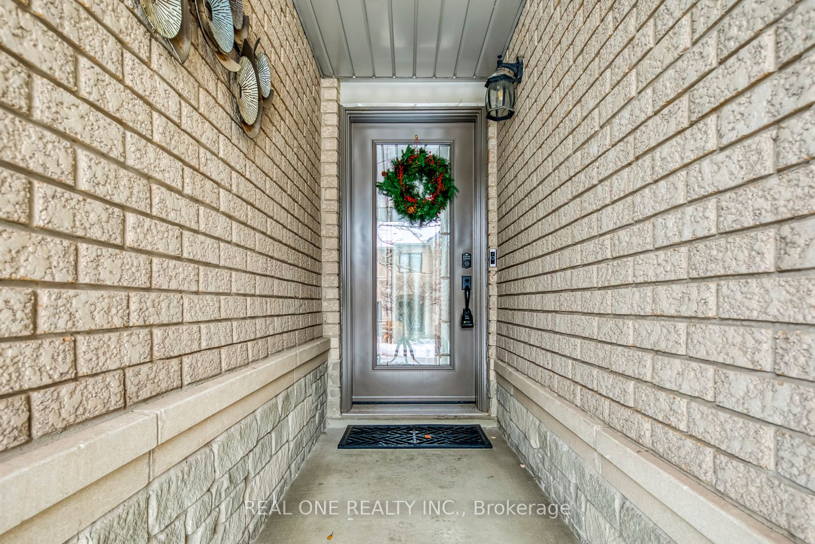 2250 Rockingham Drive 55