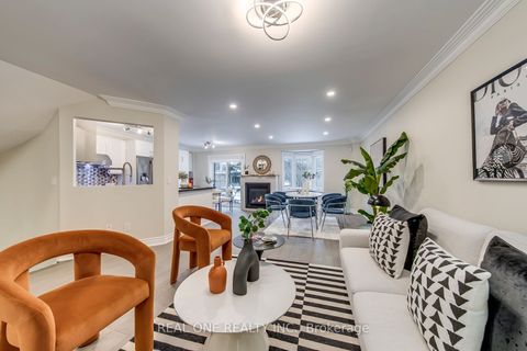 2250 Rockingham Drive 55 Oakville ON L6H 6J3