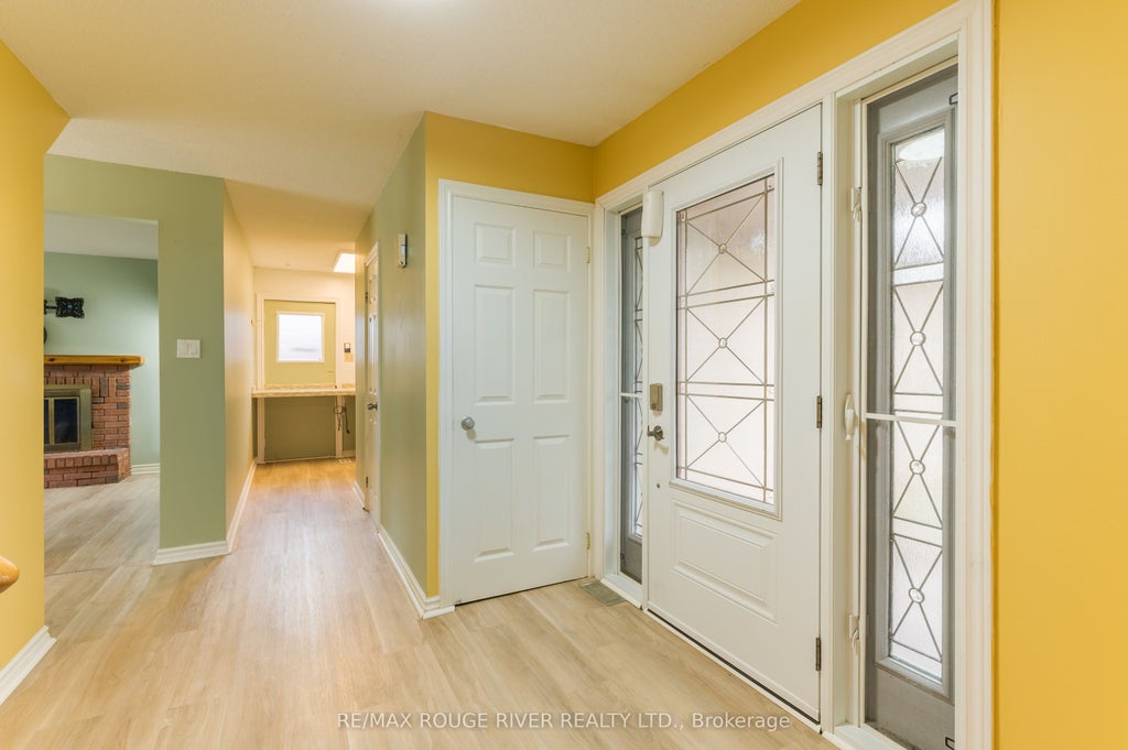 Photo of 244 Ridgewood Road, Peterborough, ON K9J 8A3 (MLS # X13846422)