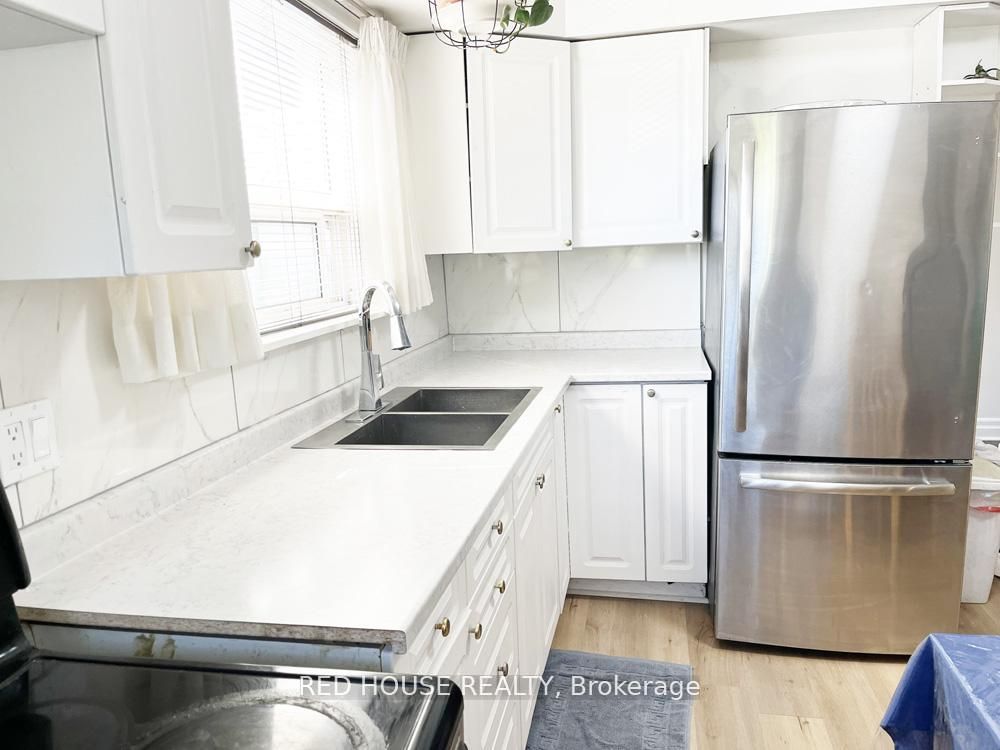 40 North Woodrow Boulevard