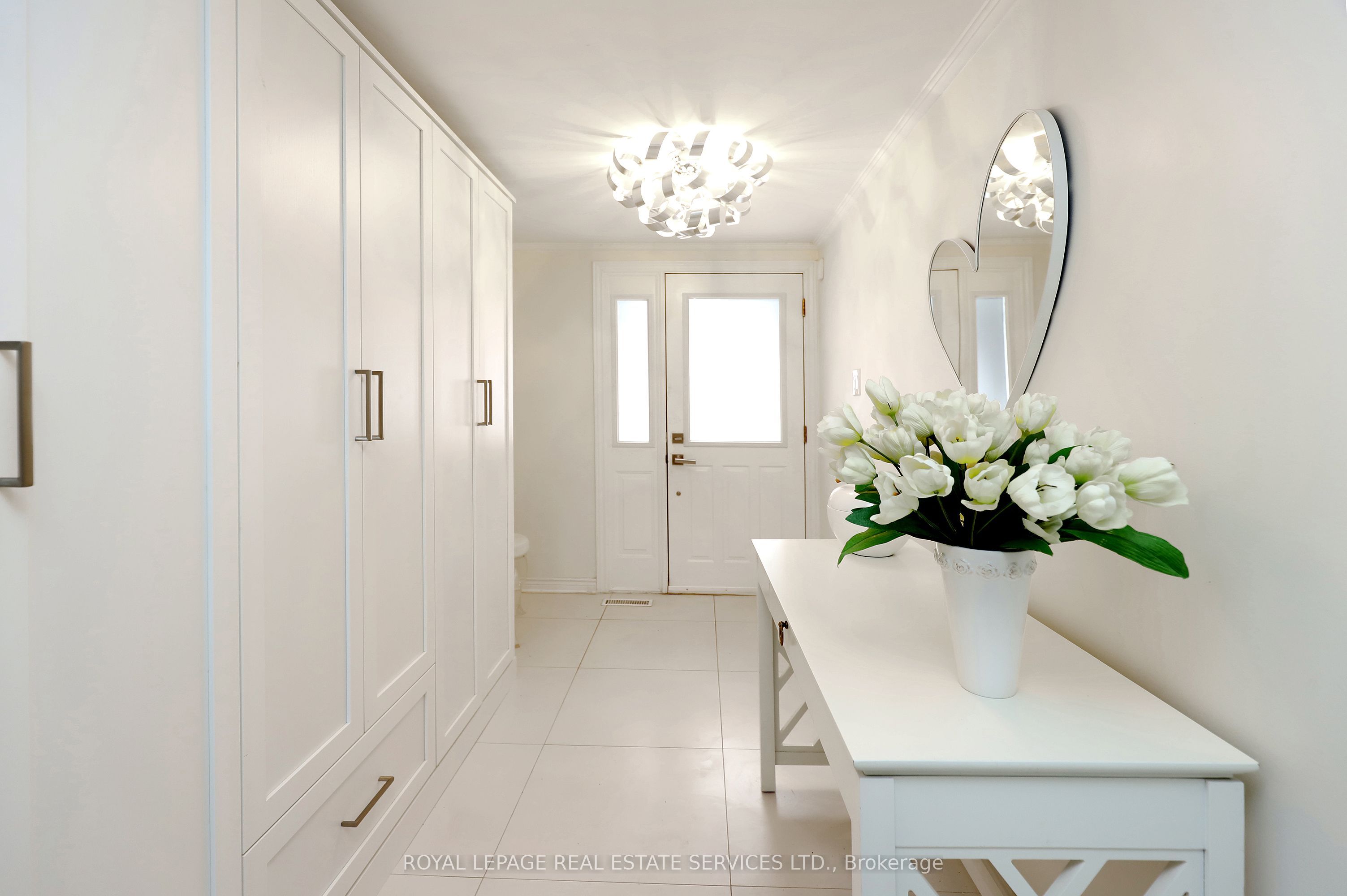 4230 Fieldgate Drive 10