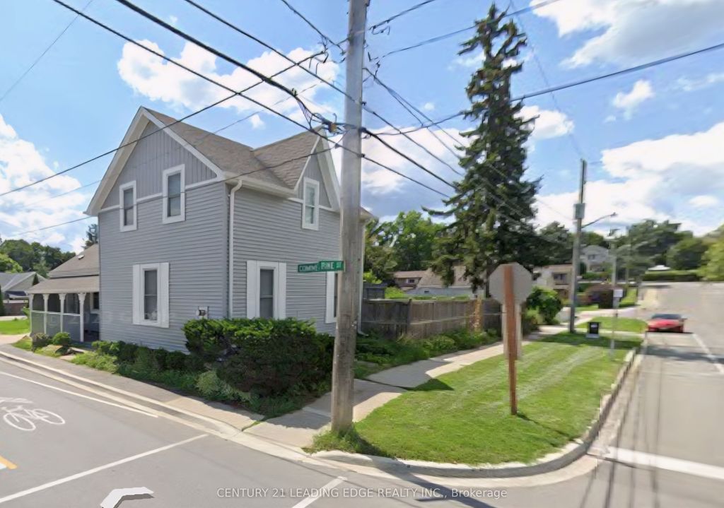 Photo of 272 Pine Street, Milton, ON L9T 1K5 (MLS # W12632454)