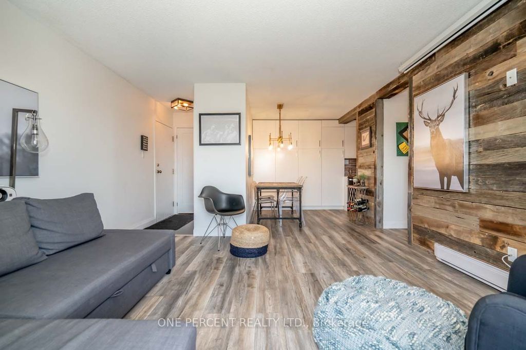 Photo of 171 Edgehill Drive #F11, Barrie, ON L4N 1L9 (MLS # S12962282)