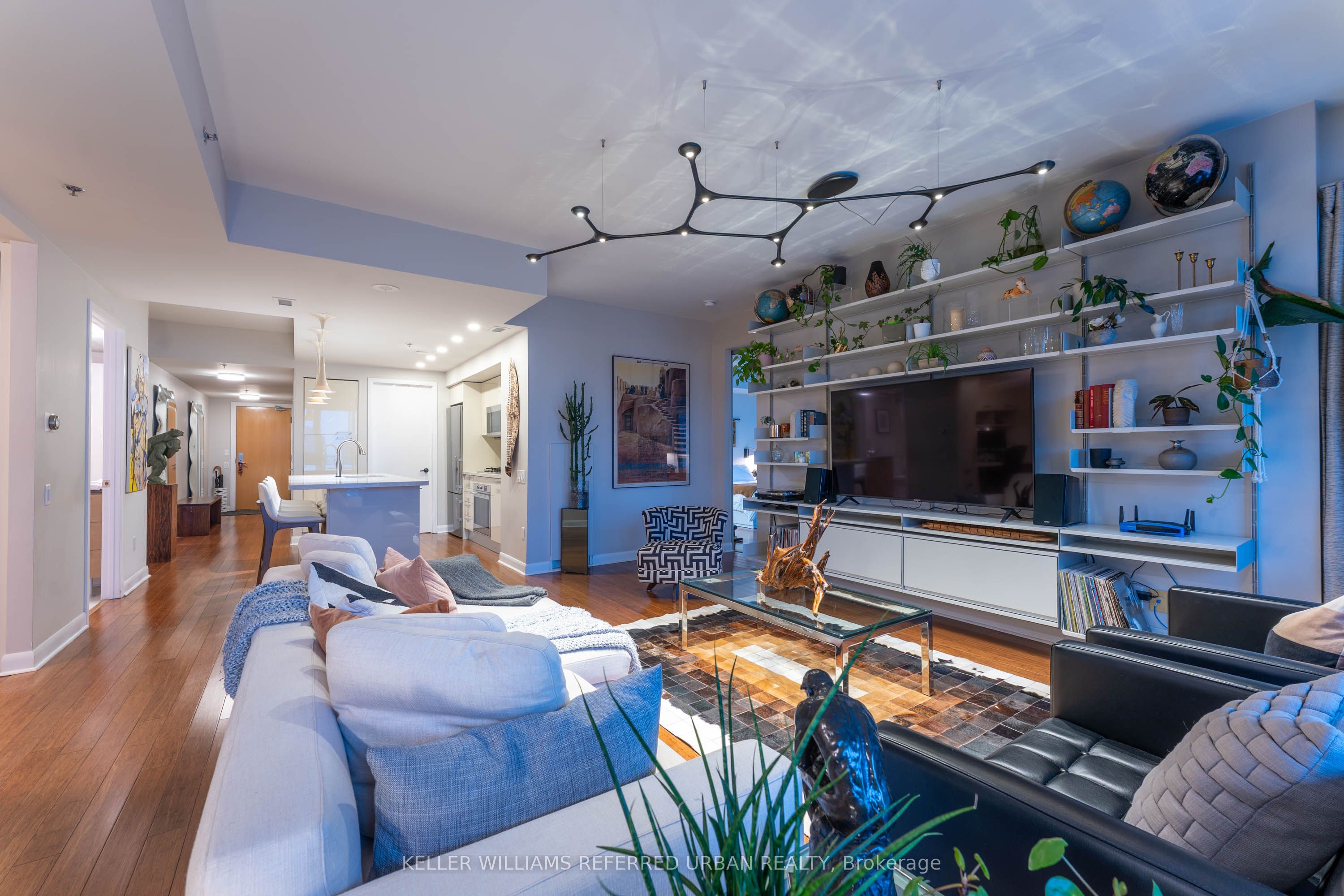 375 King Street W 2903