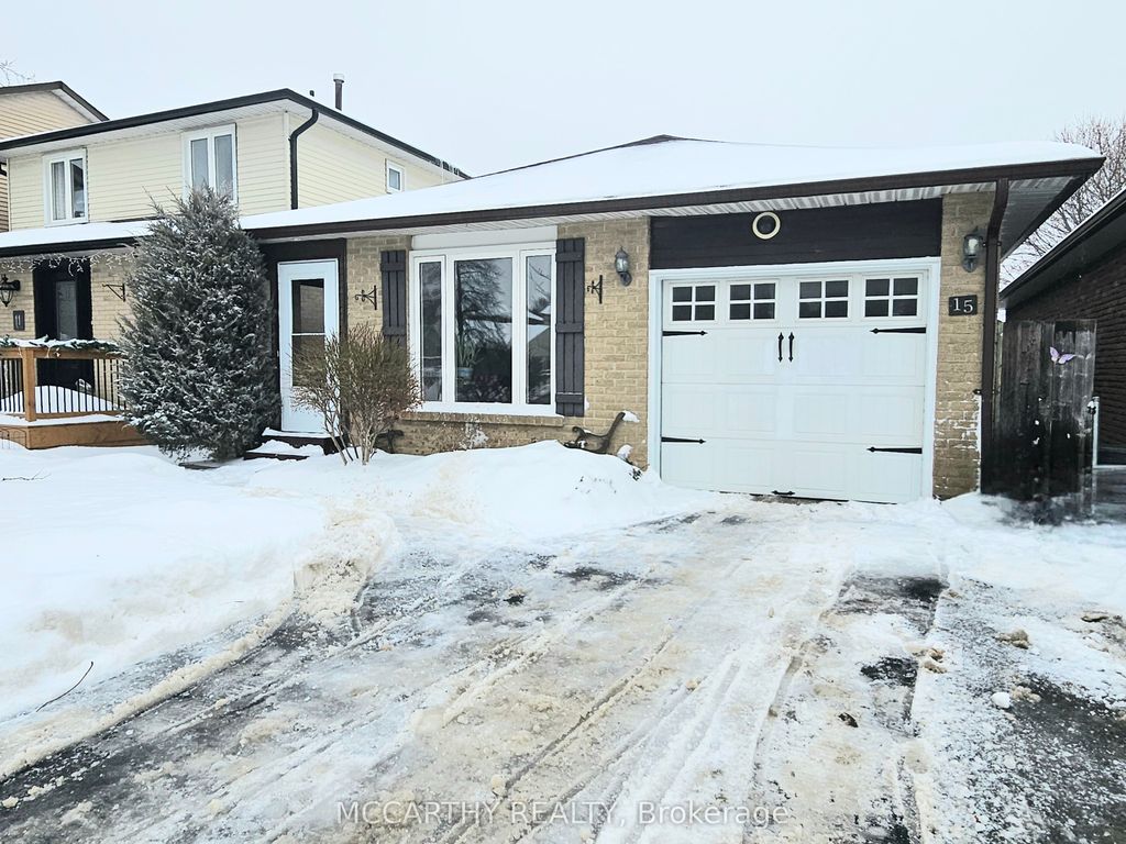 Photo of 15 Andrew Avenue, Orangeville, ON L9W 4E5 (MLS # W12702190)