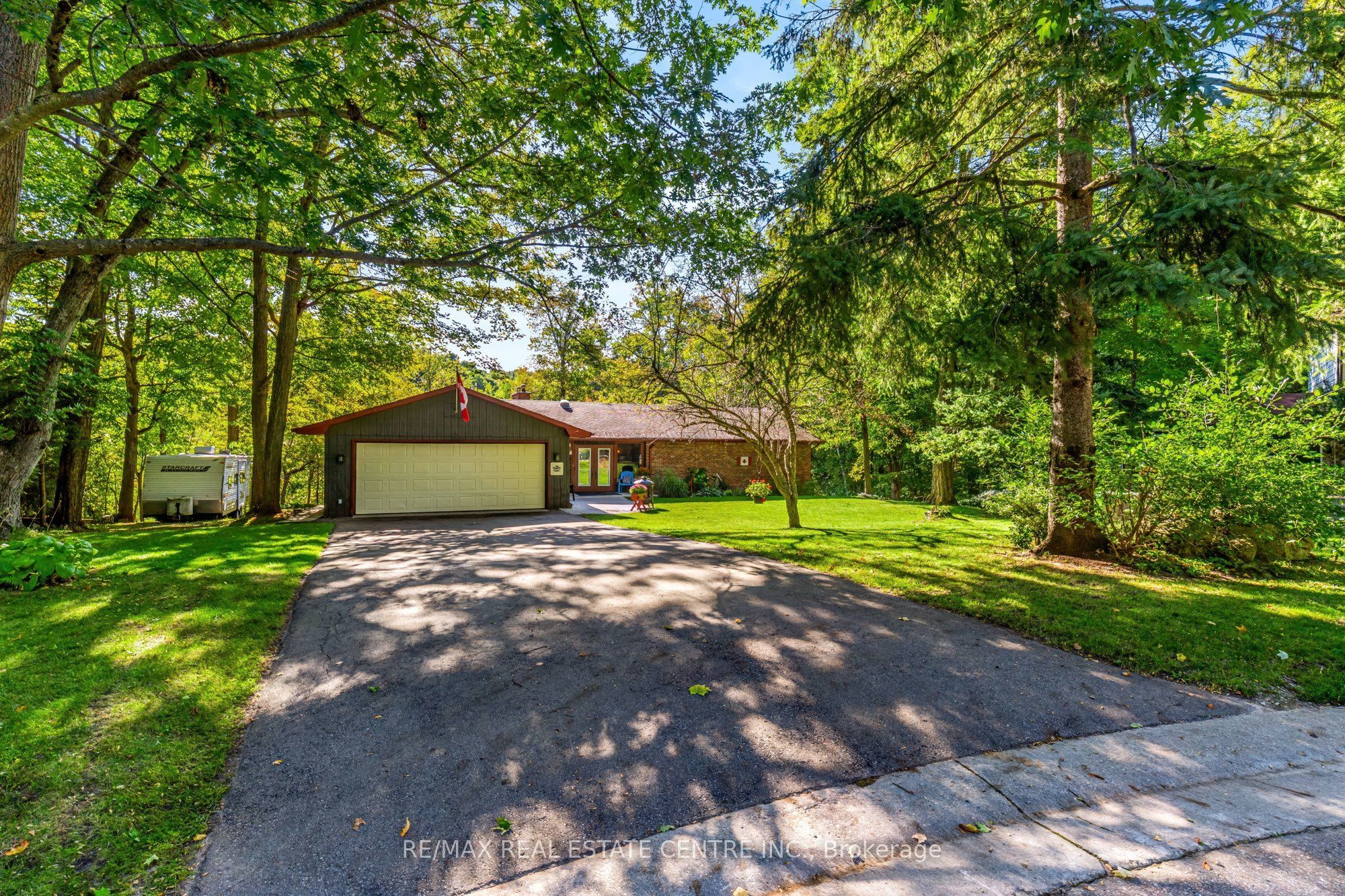80 Glenda Jane Drive