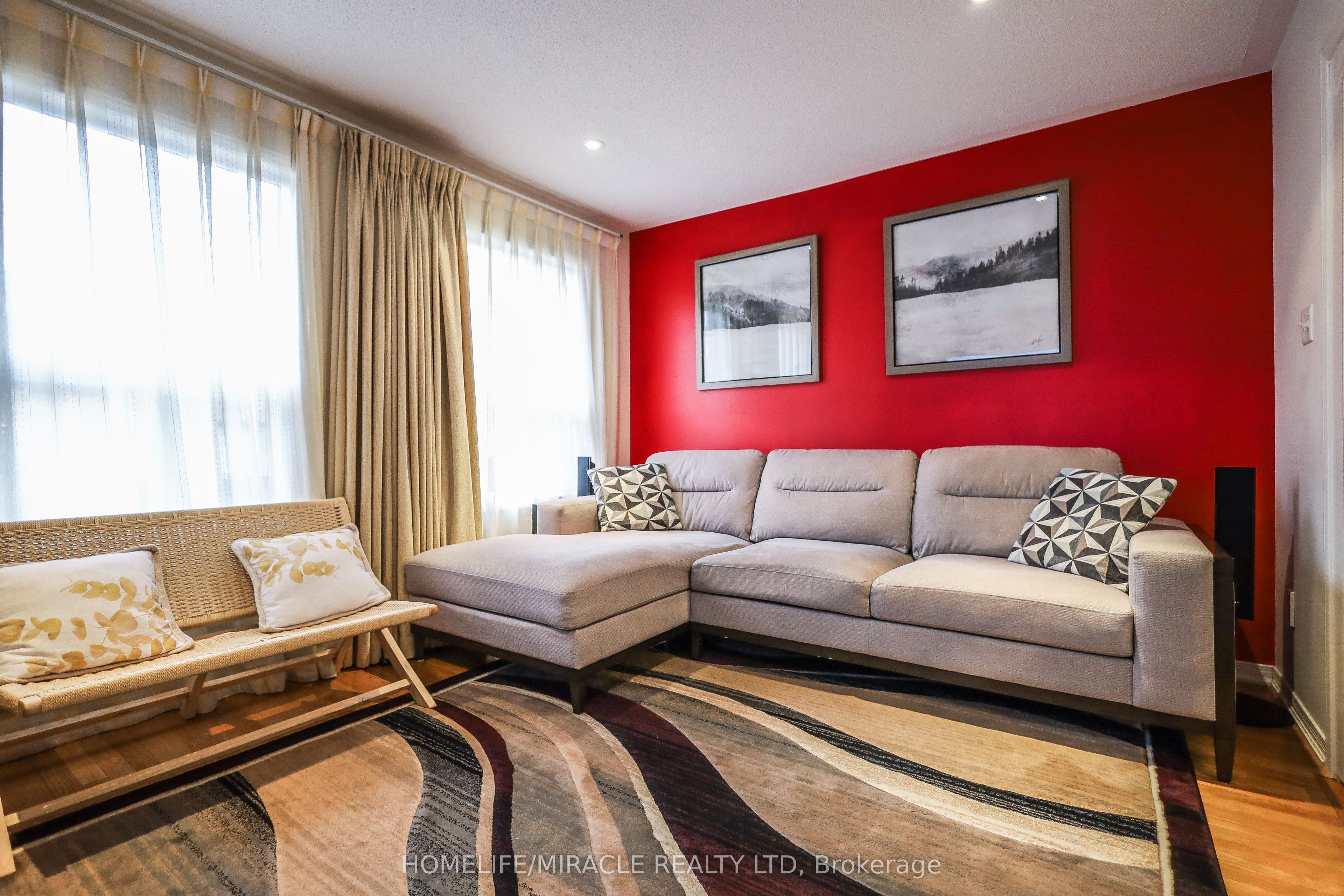 73 Andriana Crescent