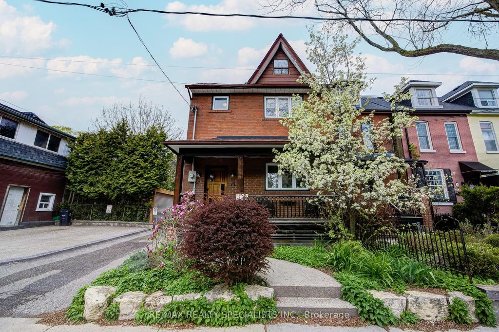 Photo of 34 Saunders Avenue, Toronto, ON M6R 1B8 (MLS # W13103932)