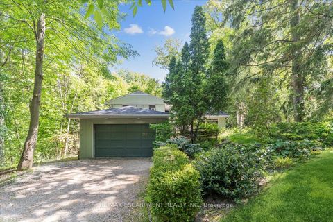 757 Meadow Wood Road Mississauga ON L5J 2S7