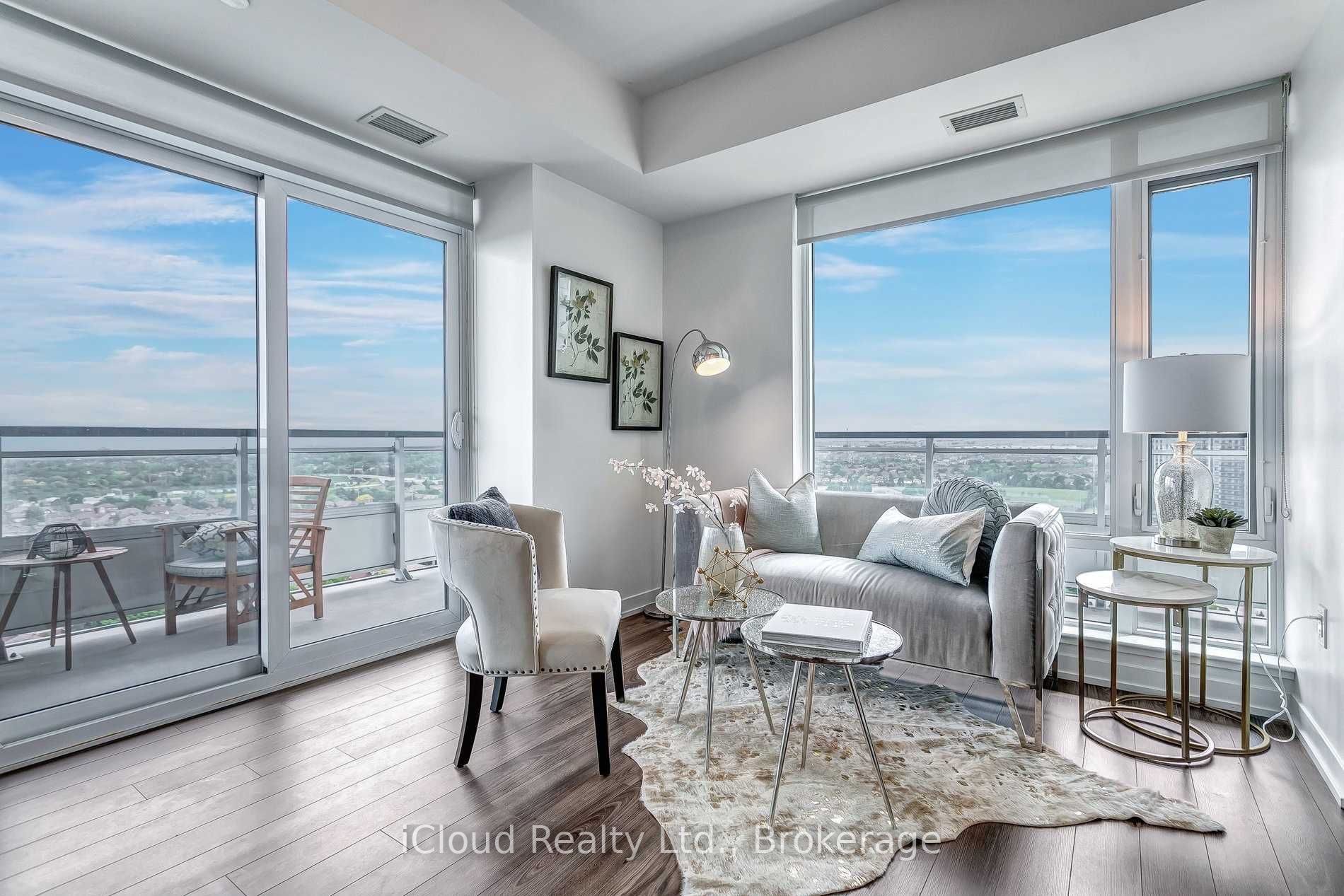 2560 Eglinton Avenue W 1705