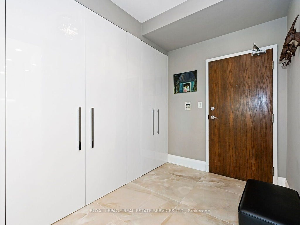Photo of 88 Palace Pier Court #PH201, Toronto, ON M8V 4C2 (MLS # W13877454)