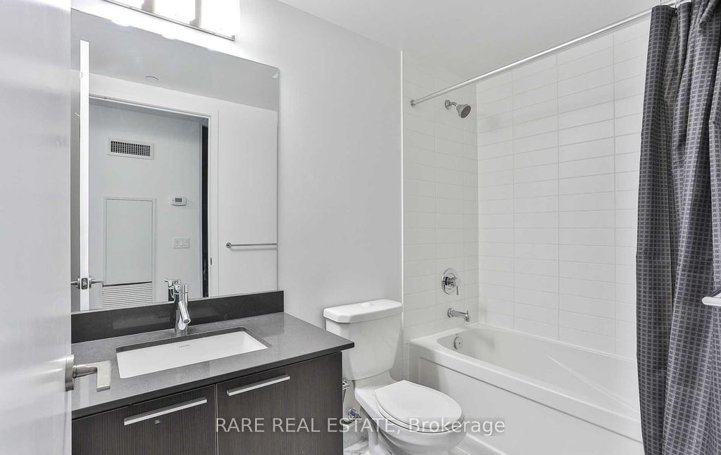 Photo of 10 Park Lawn Road #422, Toronto, ON M8Y 0H9 (MLS # W13036272)
