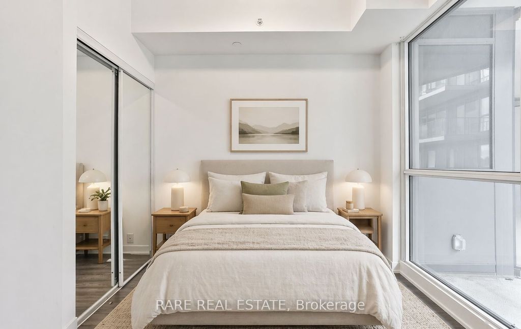 Photo of 10 Park Lawn Road #422, Toronto, ON M8Y 0H9 (MLS # W13036272)