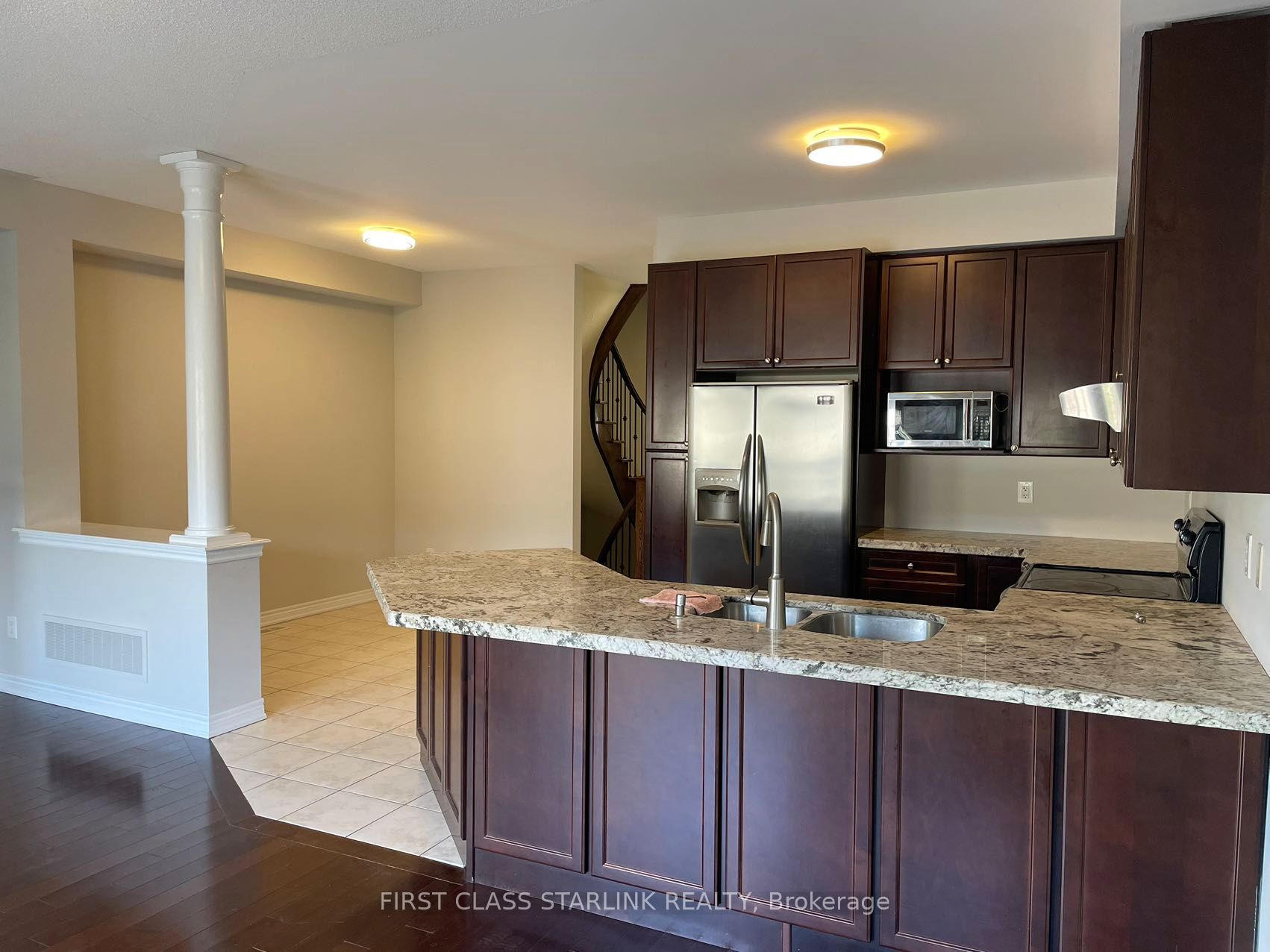 2385 Wasaga Drive