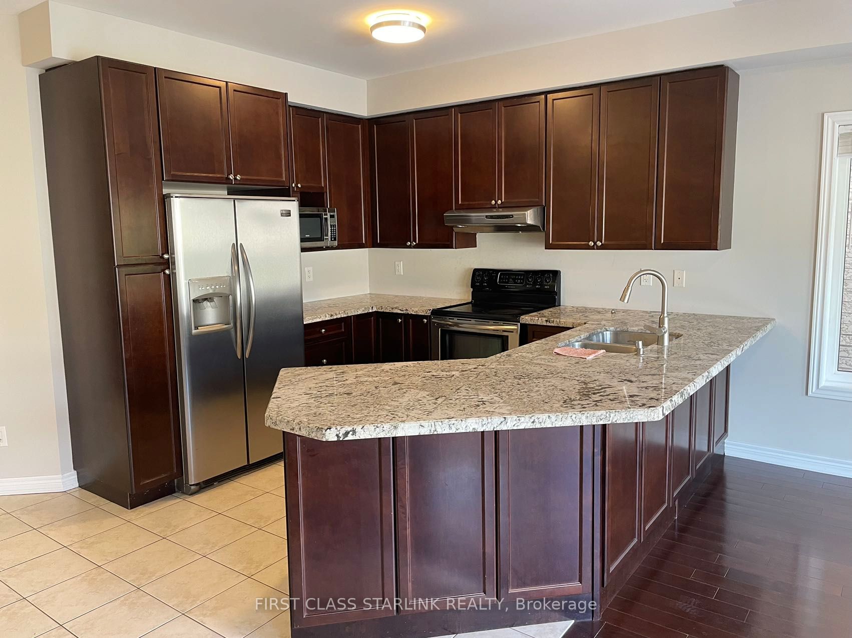 2385 Wasaga Drive