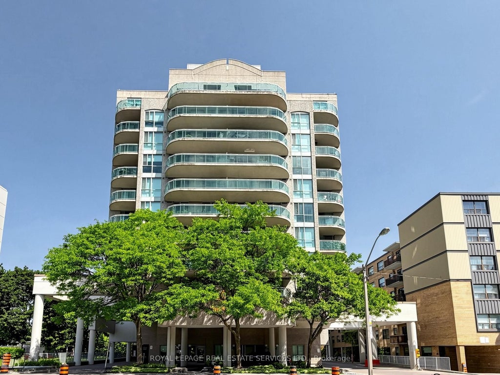 Photo of 398 Eglinton Avenue #203, Toronto, ON M4P 3H8 (MLS # C13562468)