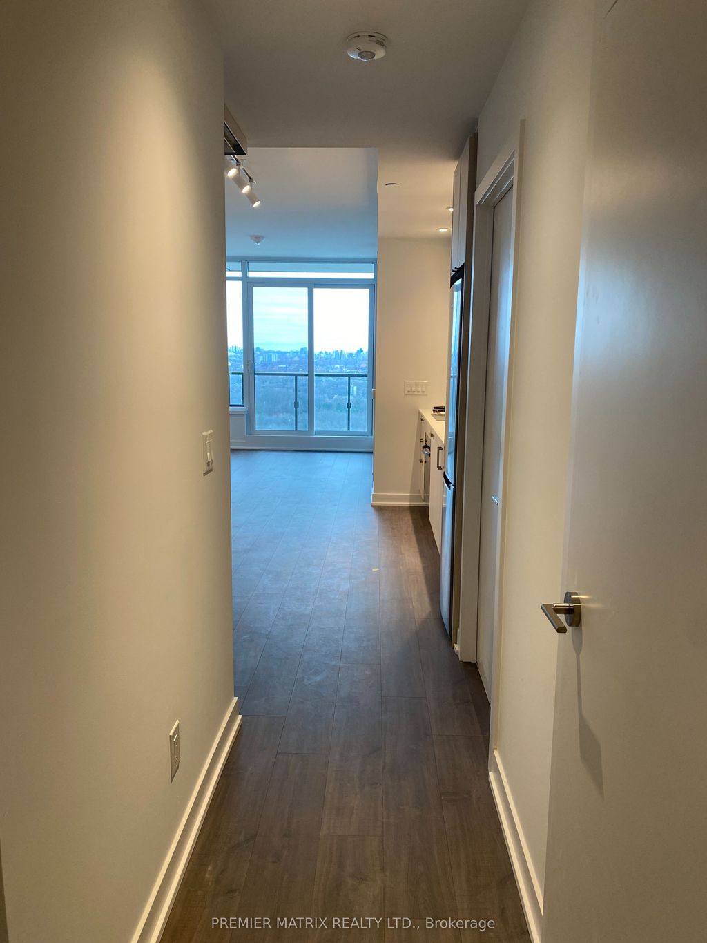 Photo of 1926 Lake Shore Boulevard W #4003, Toronto, ON M6S 1A1 (MLS # W12447813)