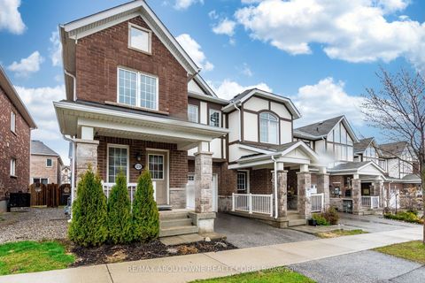 1239 Mulroney Heights Milton ON L9E 1G1
