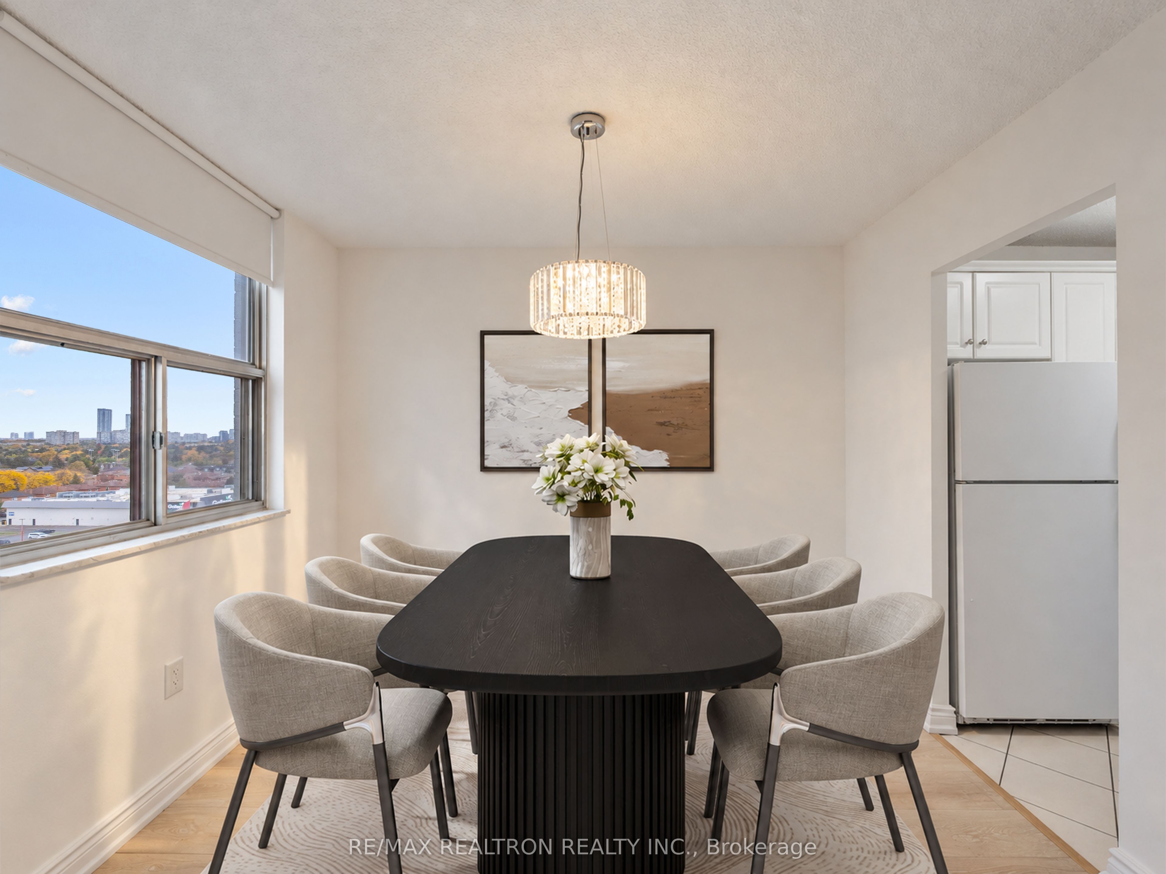 205 HILDA Avenue 1203