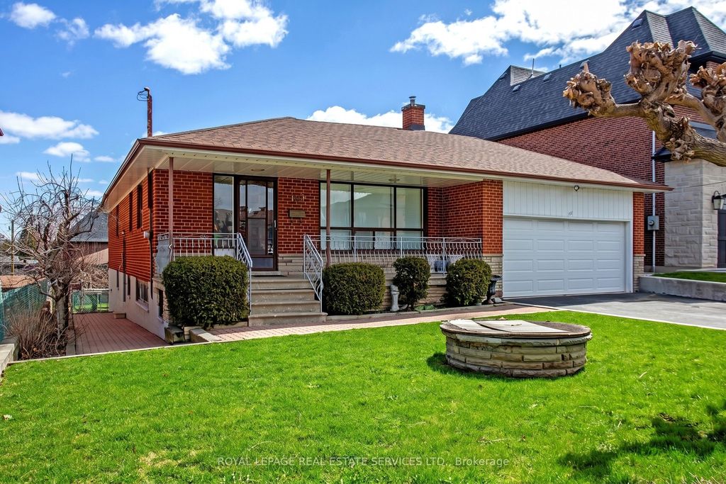 Photo of 167 Cornelius Parkway, Toronto, ON M6L 2K8 (MLS # W13008818)