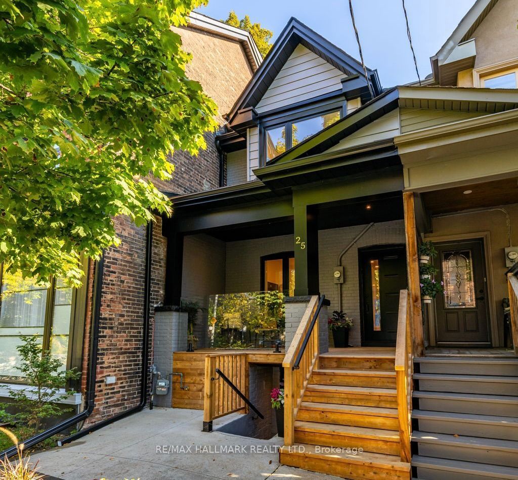 Photo of 25 Howland Road, Toronto, ON M4K 2Z4 (MLS # E12462074)