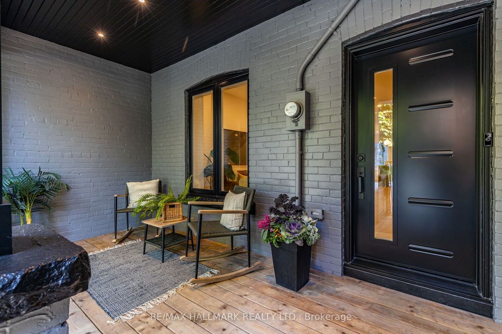 Photo of 25 Howland Road, Toronto, ON M4K 2Z4 (MLS # E12462074)