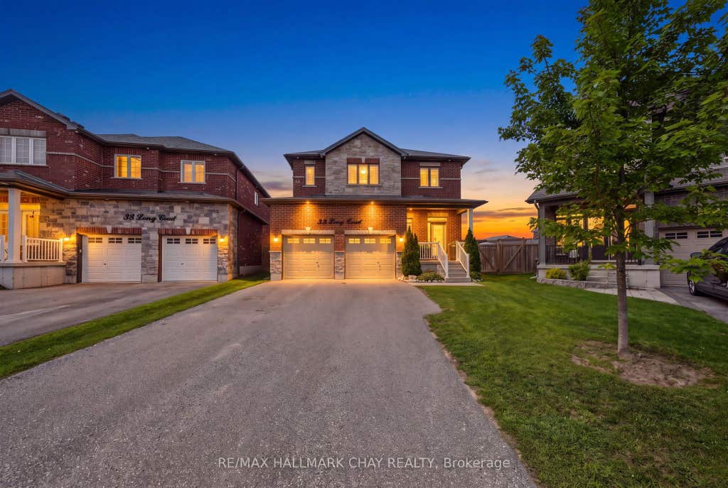 Photo of 36 Lowry Court, Barrie, ON L4N 7N3 (MLS # S13679882)