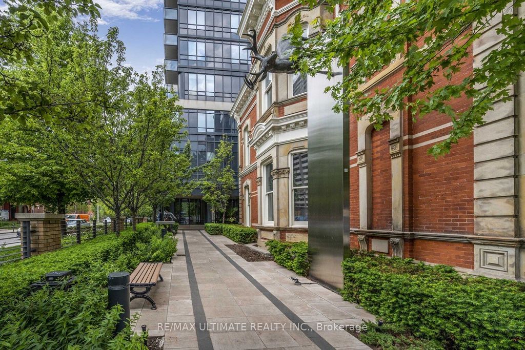 Photo of 28 Linden Street #404, Toronto, ON M4Y 0A4 (MLS # C12970170)