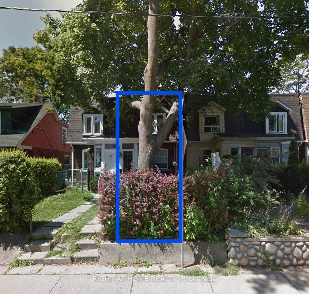 Photo of 74 Ashdale Avenue, Toronto, ON M4L 2Y7 (MLS # E13690172)
