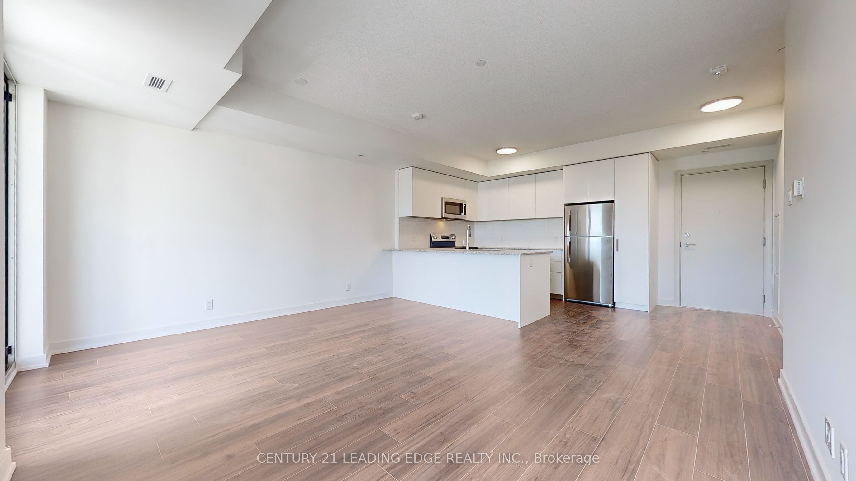 101 Cathedral High Street 303