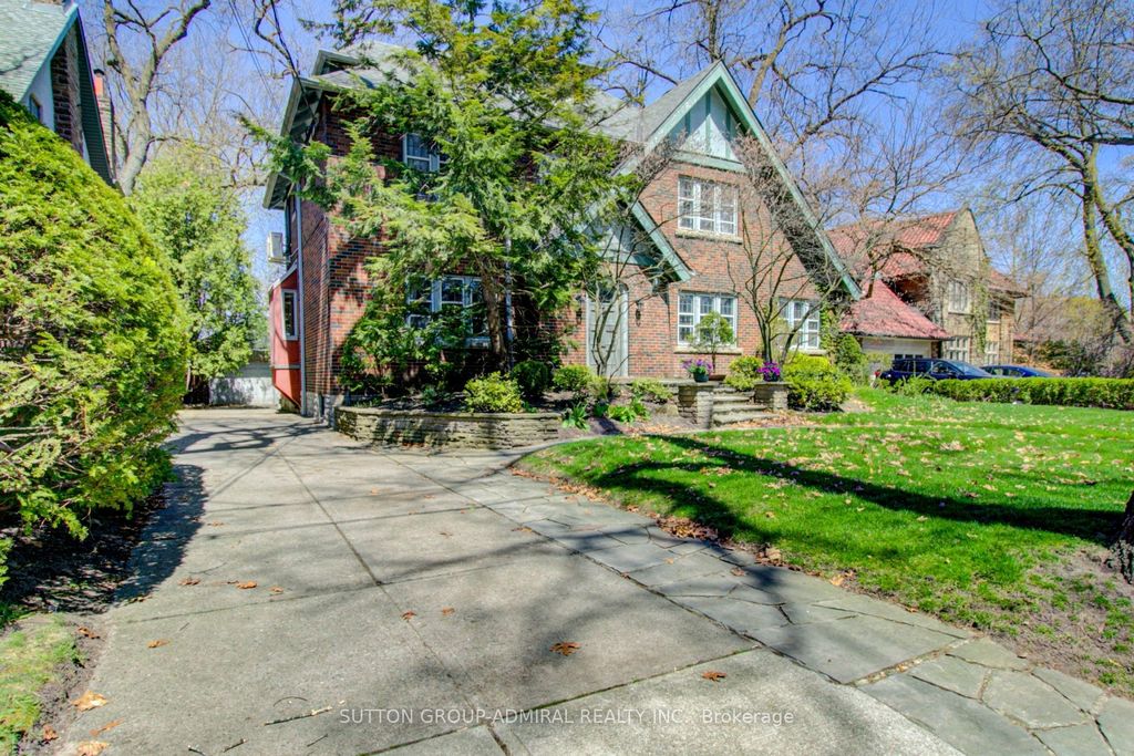 Photo of Toronto, ON M6S 2G3 (MLS # W12447263)