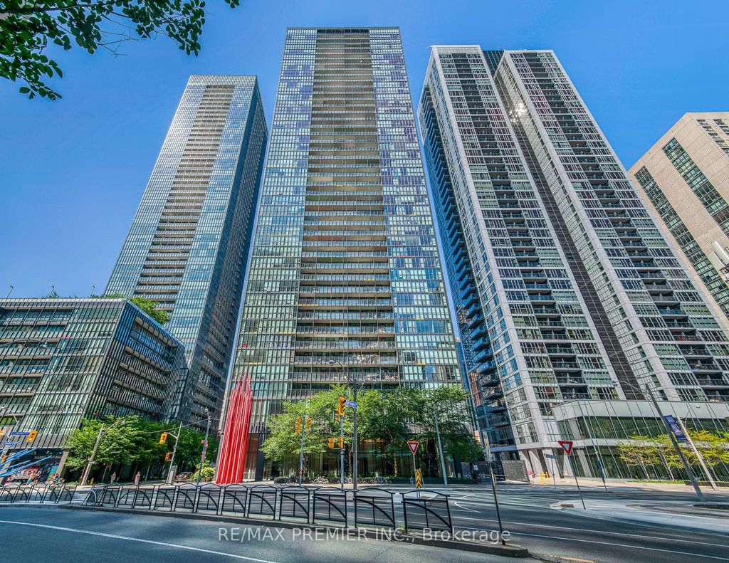 Photo of 110 Charles Street E #508, Toronto, ON M4Y 1T5 (MLS # C12310258)