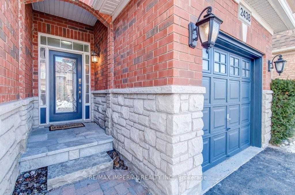 2438 Felhaber Crescent