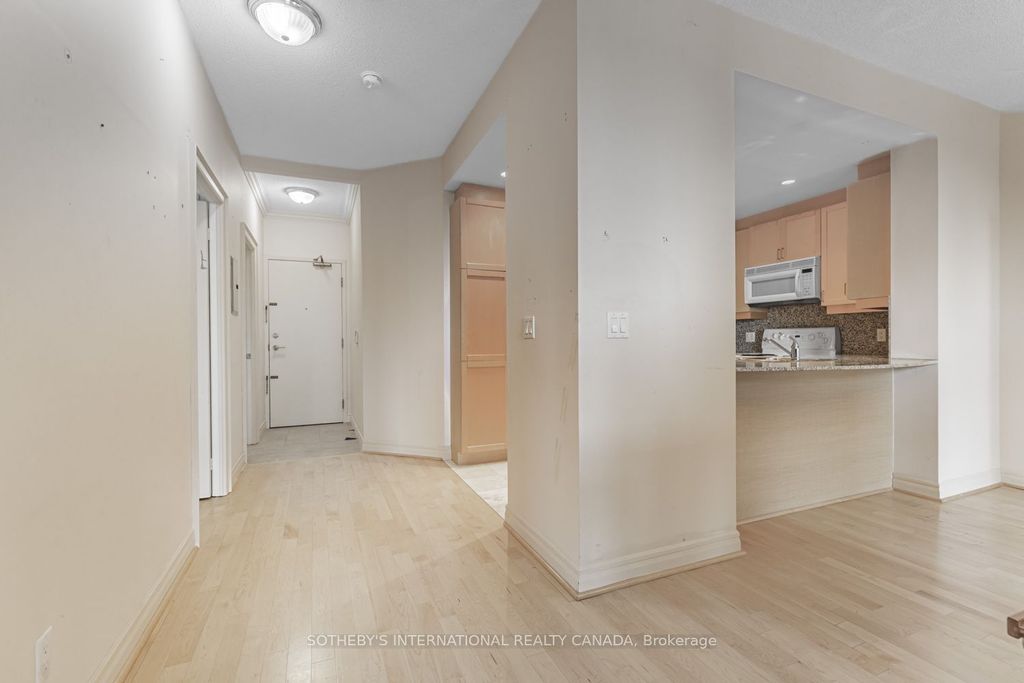 Photo of 8 Park Road #3811, Toronto, ON M4W 3S5 (MLS # C12567098)